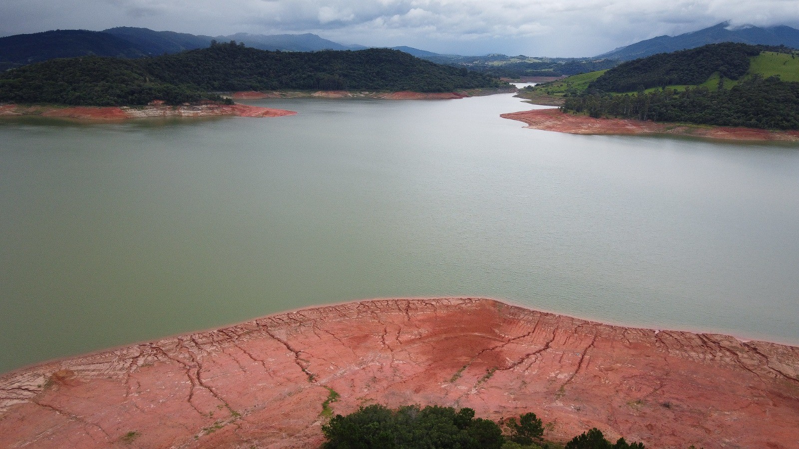 Sabesp vai captar água de bacia que abastece o Rio para reforçar Sistema Cantareira