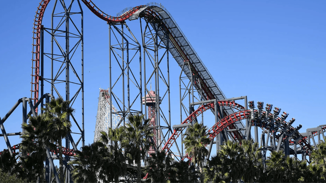 Montanha-russa X2 é alvo de mais de 100 novas ações por lesões cerebrais