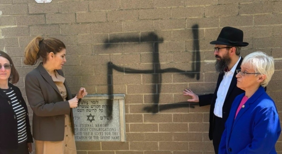 Antissemitismo recorde: Nova York tem sinagogas e centros judaicos pichados com suásticas