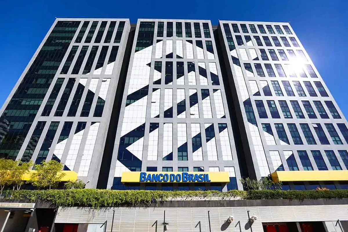 Banco do Brasil e Correios selam contrato de R$ 2,3 bilhões