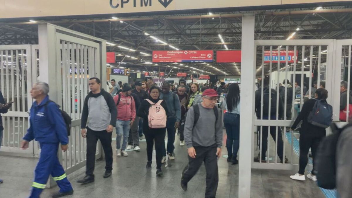 Greve na CPTM entra no 2º dia e afeta três linhas em São Paulo