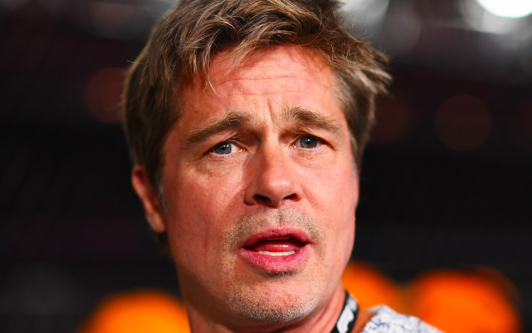 Brad Pitt é processado por marca de creme para partes íntimas masculinas