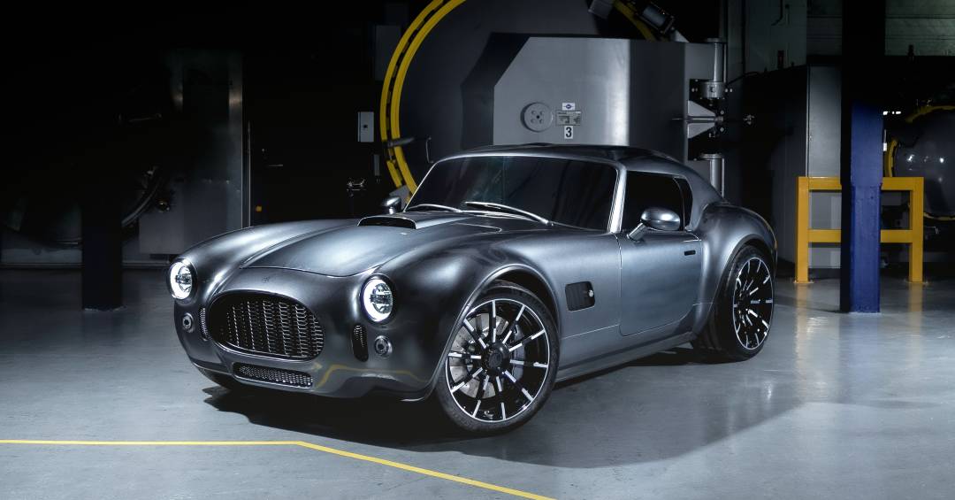AC Cobra GT Coupe: Lenda renasce com teto rígido e motor V8 de 730 cv