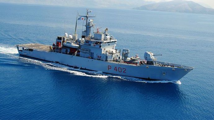 Itália prepara possível operação naval para proteger navios mercantes