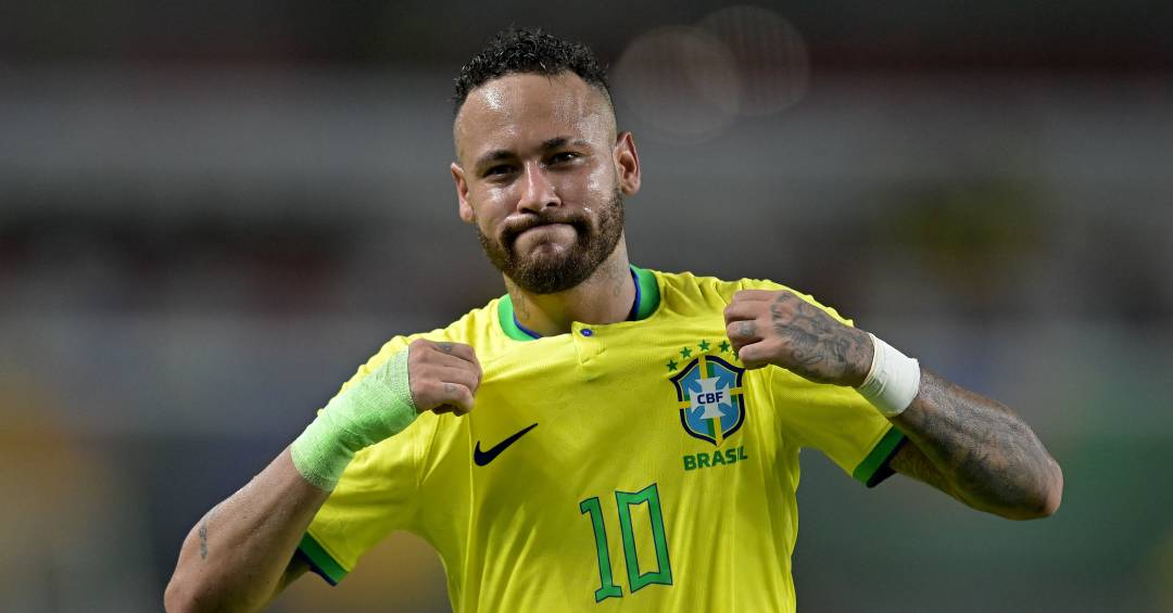Neymar é convocado para a Copa e fatura com publicidade imediata