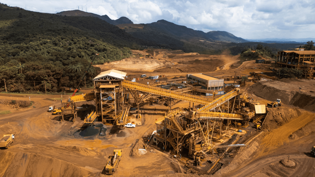 Mineração fatura R$ 298,8 bilhões e reforça papel na economia do futuro