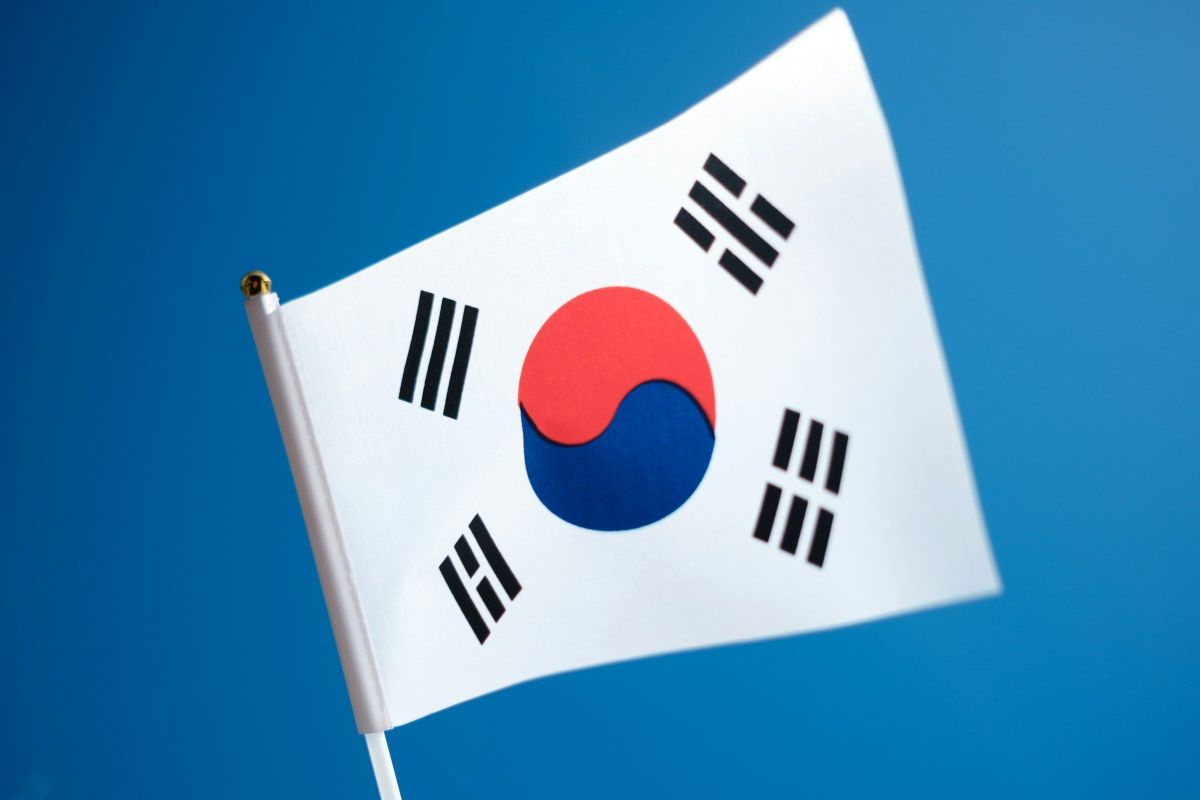 Coreia do Sul anuncia orçamento recorde de US$ 530 bilhões para 2027 com foco em IA