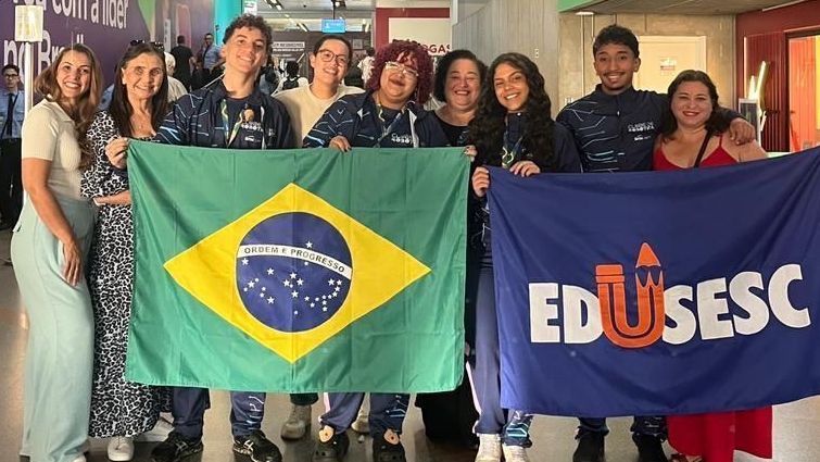 Estudantes do DF levam duas medalhas na Copa do Mundo de robótica na Coreia do Sul