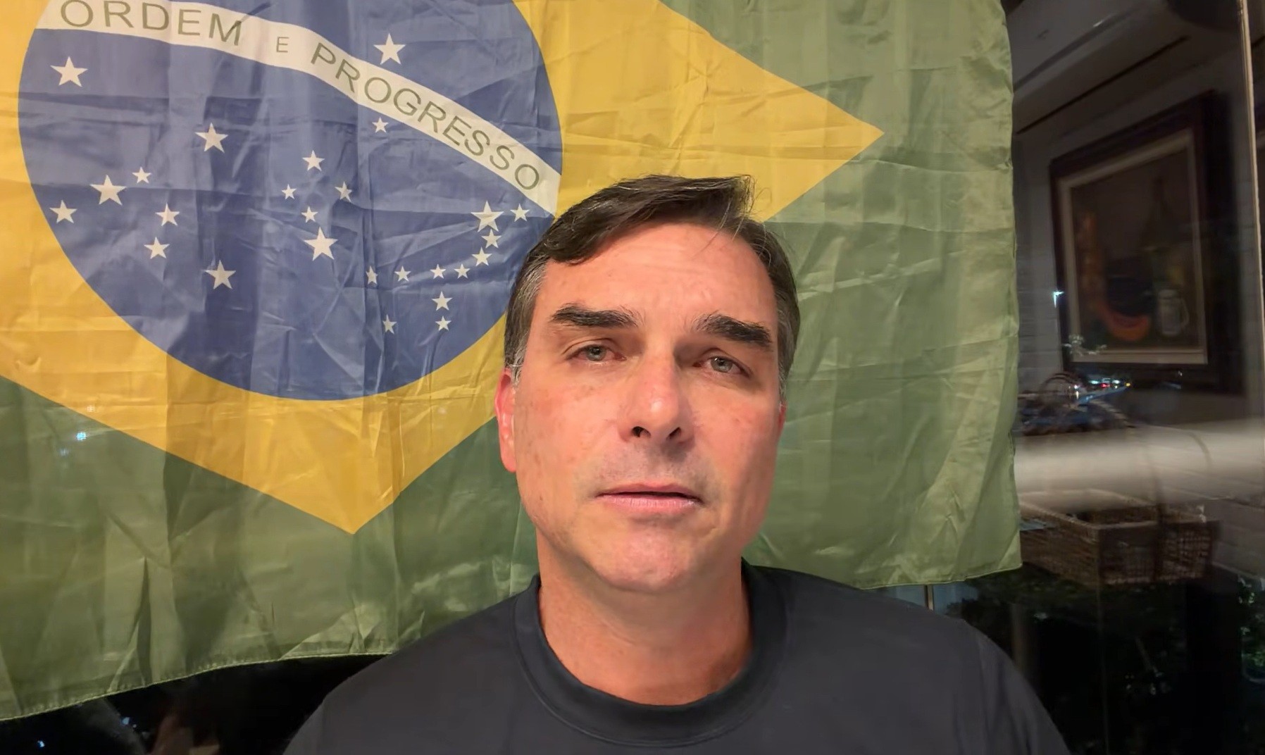 Quaest: Flávio Bolsonaro perde 20 pontos entre eleitores de direita não bolsonaristas