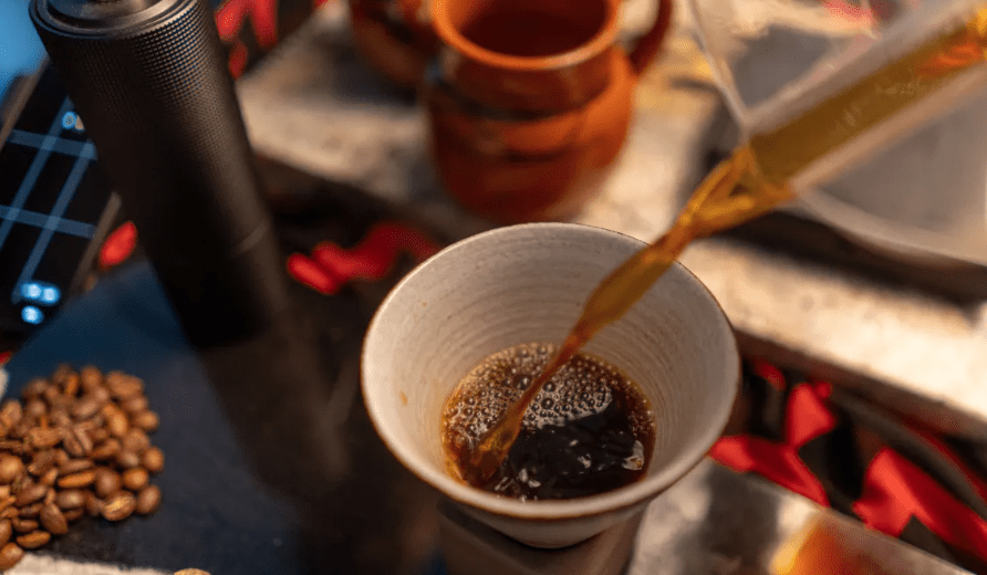 Café diário pode reduzir riscos ao coração, aponta estudo