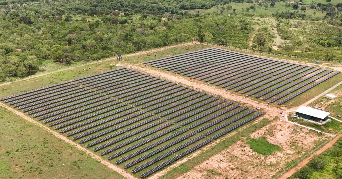 Alta na conta de luz impulsiona procura por energia solar por assinatura no Brasil