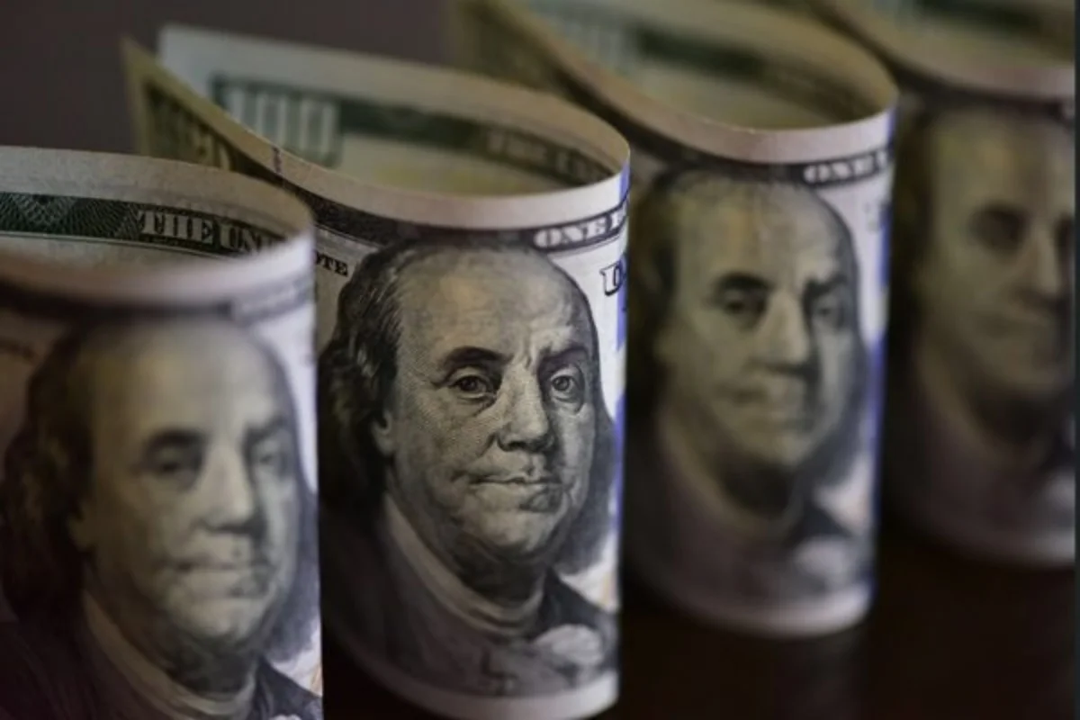Dólar sobe para R$ 5,18 após ação dos EUA contra o Irã