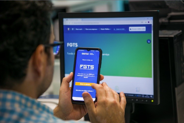 FGTS vai distribuir R$ 13,2 bilhões de lucro a trabalhadores; veja quem recebe