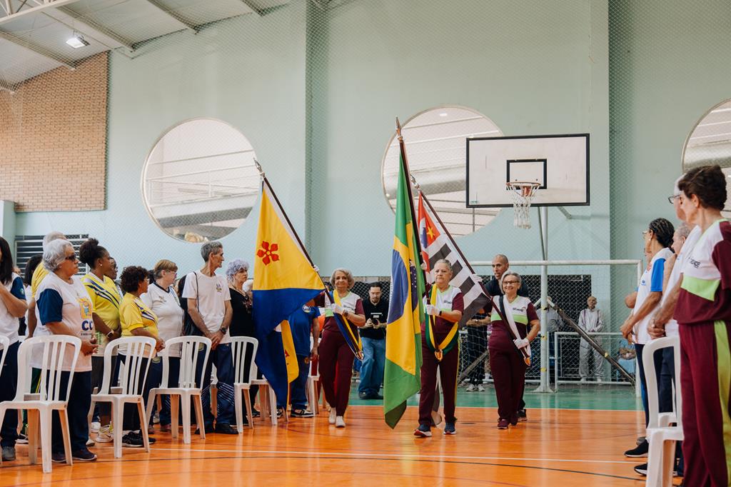 Barueri sedia jogos para terceira idade com 1.500 atletas de 20 cidades