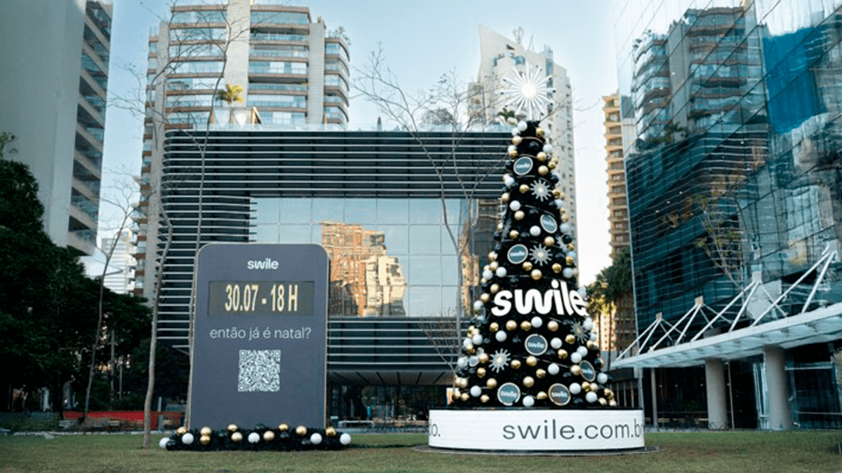 Árvore de Natal na Faria Lima provoca debate sobre benefícios corporativos