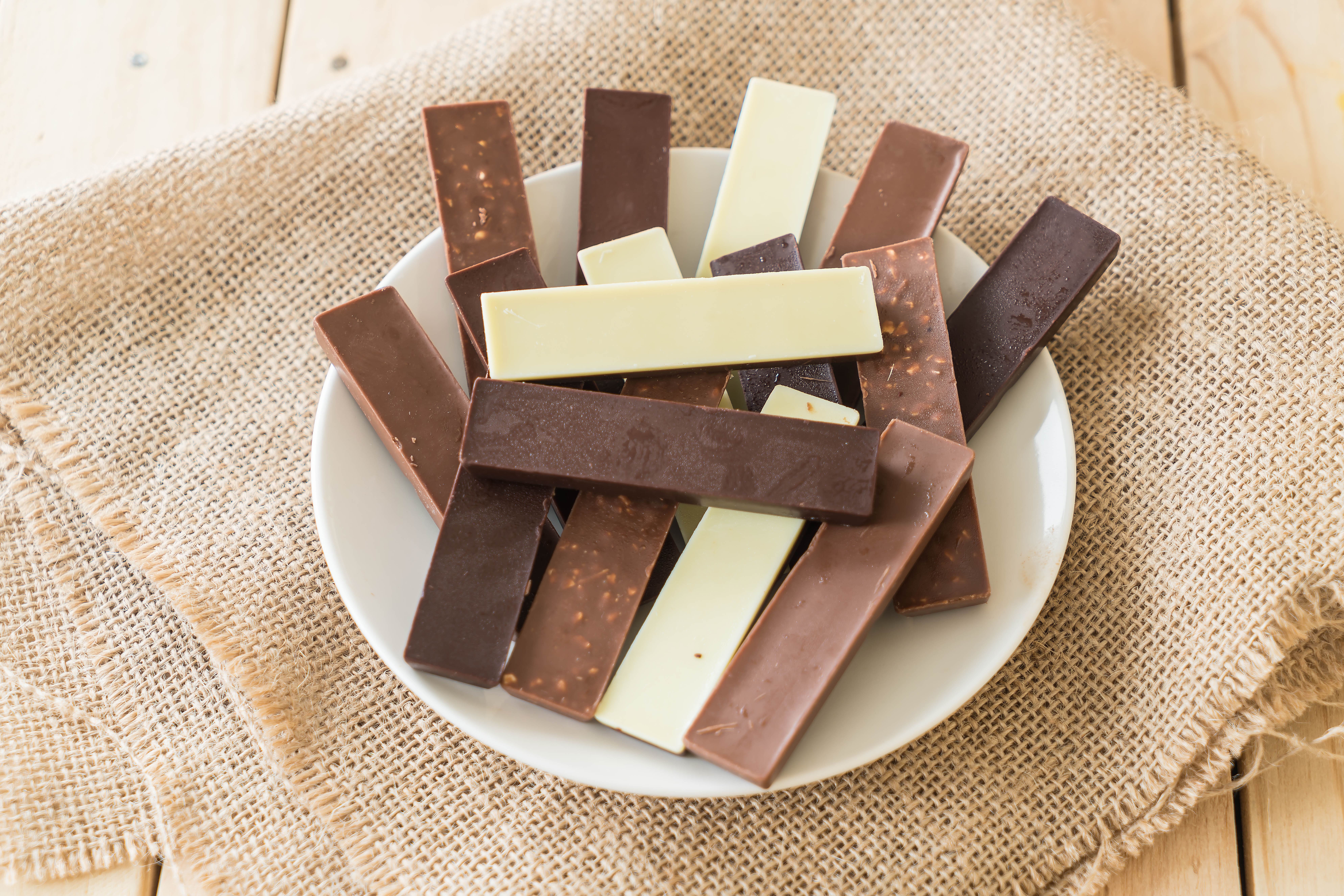 Chocolate de Verdade: Nova Lei Exige Mínimo de Cacau e Clareza nos Rótulos