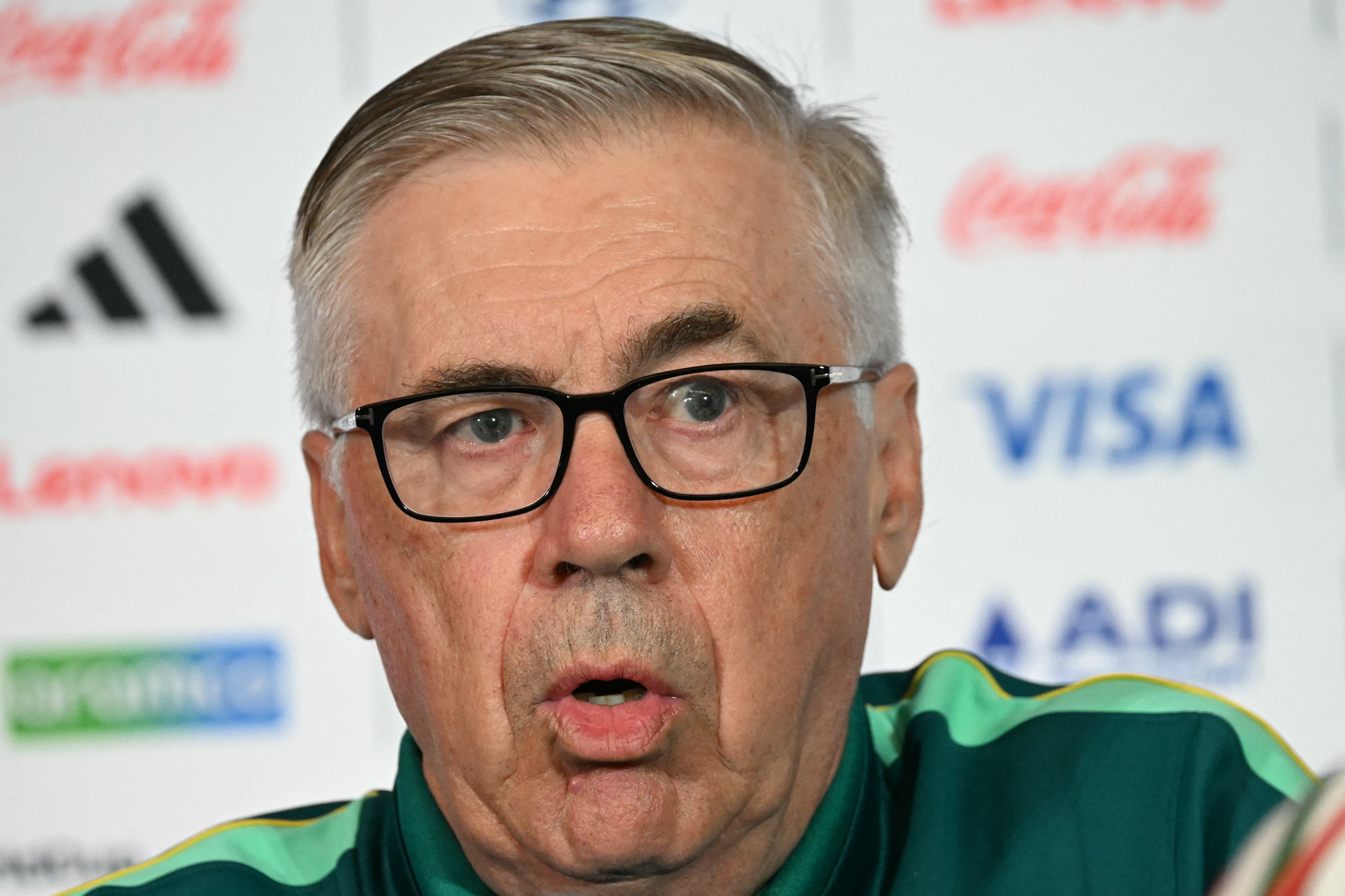 "Jogador dorme melhor que o treinador", diz Ancelotti sobre mistério na Seleção
