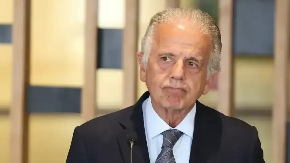 Múcio: Em caso de invasão dos EUA, Brasil teria que "abrir o portão"