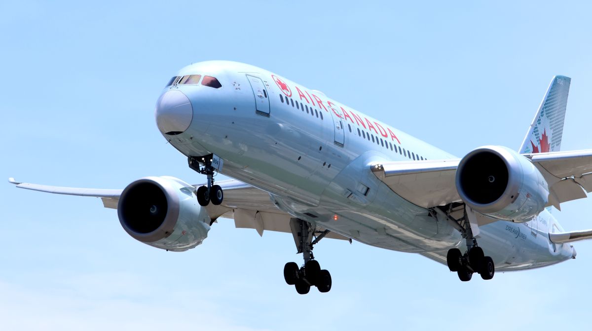 Ex-piloto da Air Canada voou por 17 anos com licença falsa e recebeu US$ 2,9 milhões