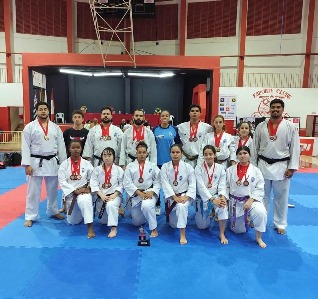 Esporte de Barueri brilha com pódios e vitórias no atletismo, judô, karatê e vôlei