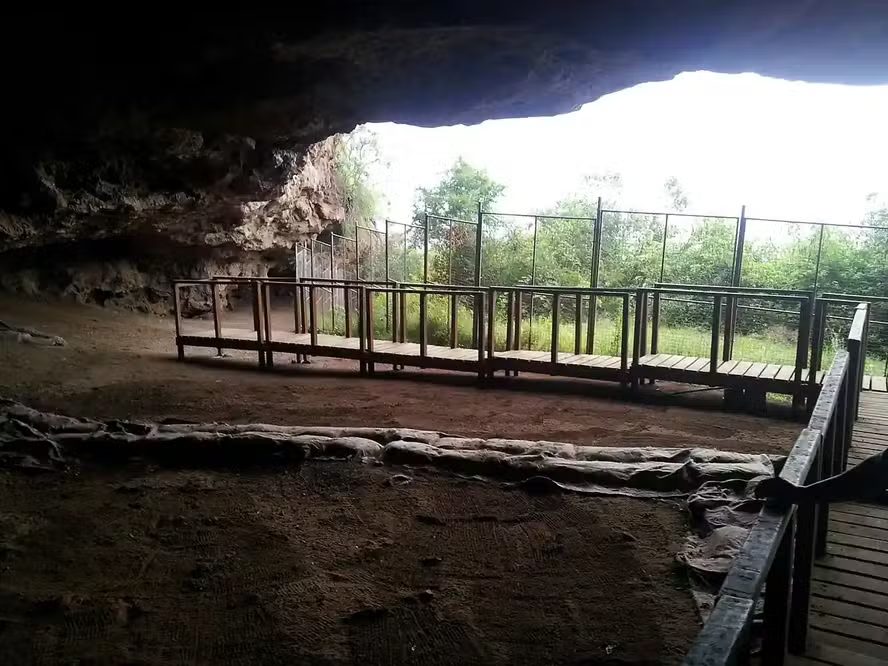 Estudo revela como eram as camas de humanos há 200 mil anos