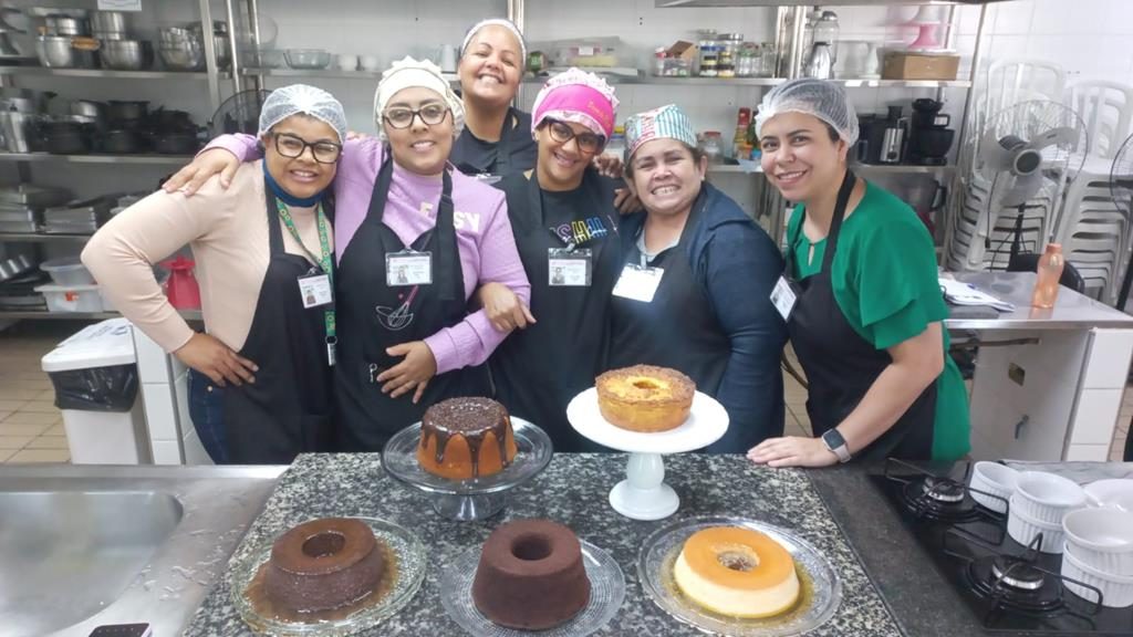 Empório Mães Cuidadoras capacita mulheres para autonomia financeira em Barueri