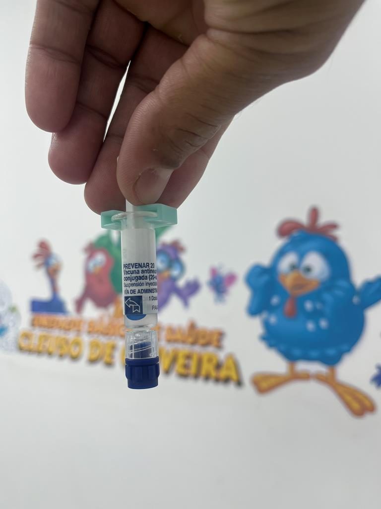 Barueri amplia proteção infantil com nova vacina Pneumo 20 nos postos de saúde