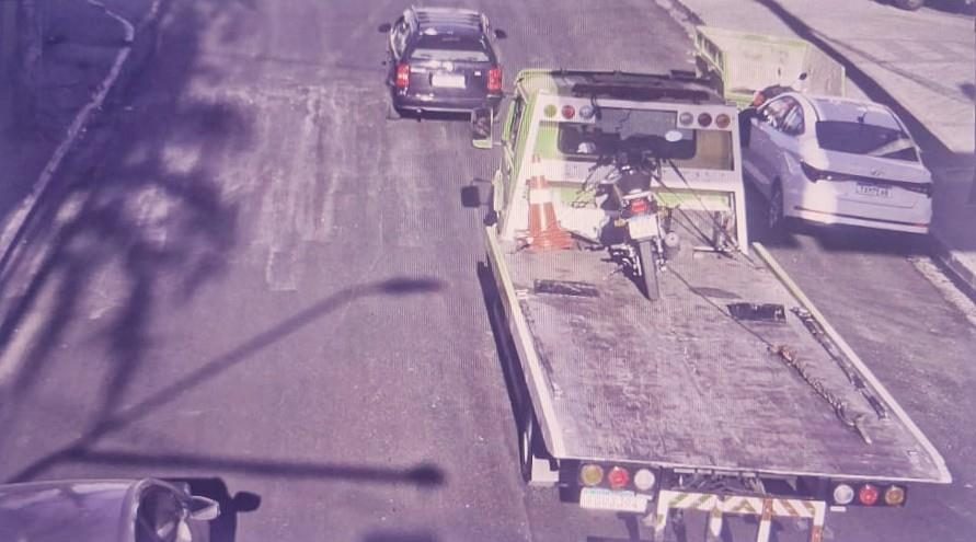 Forças de segurança retiram de circulação motocicleta com placa adulterada em Barueri