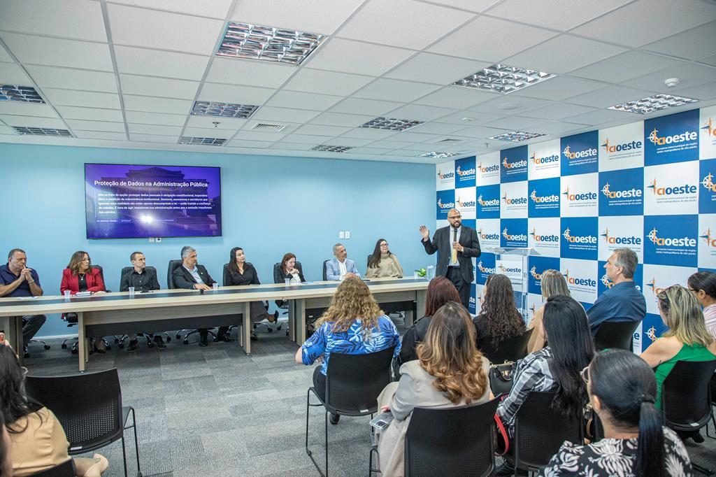 Proteção de Dados na Gestão Pública é tema de evento do Cioeste em Alphaville
