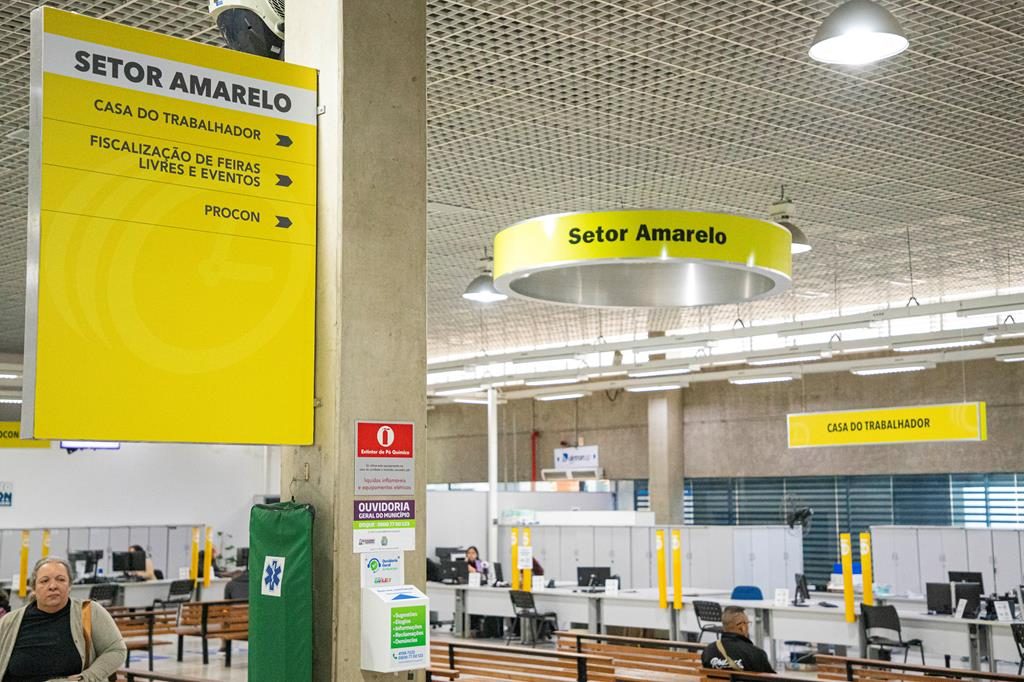 Barueri tem 30 novas vagas de emprego com salários de até R$ 4,5 mil