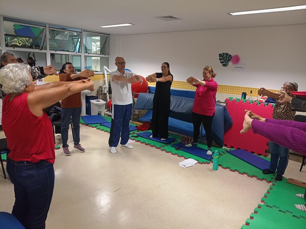 Barueri promove ação de autocuidado para cuidadores de pacientes em reabilitação