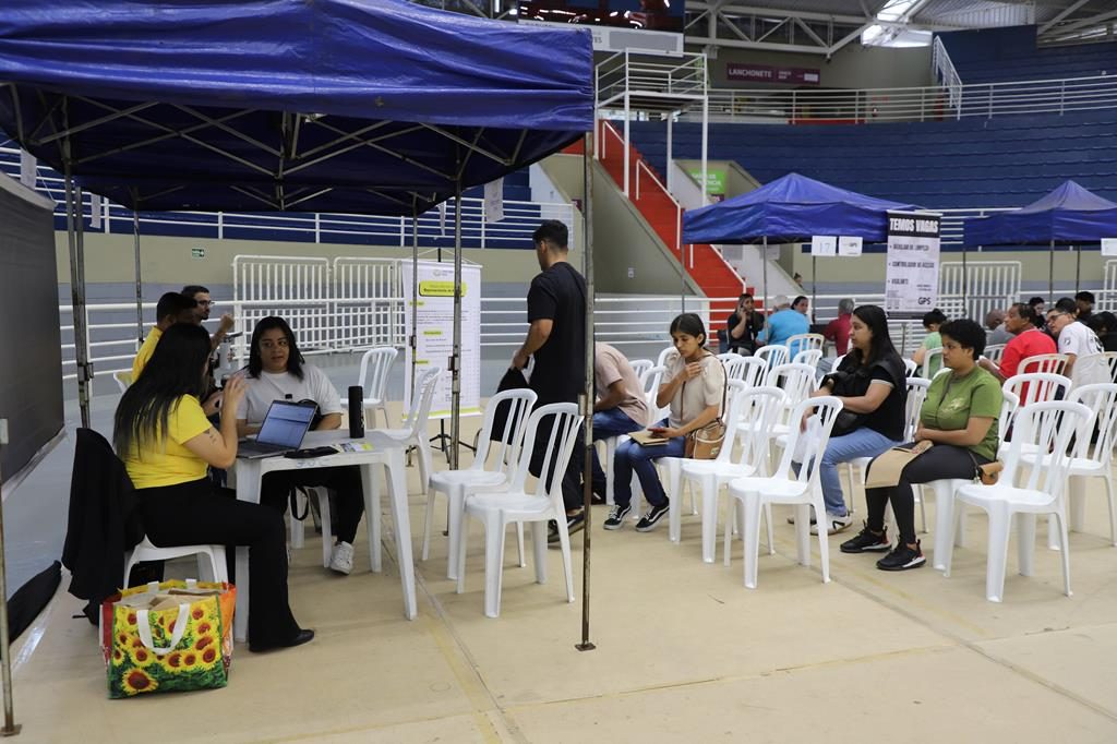 Mutirão de Empregos em Barueri oferece mais de 350 vagas com salários de até R$ 2,5 mil