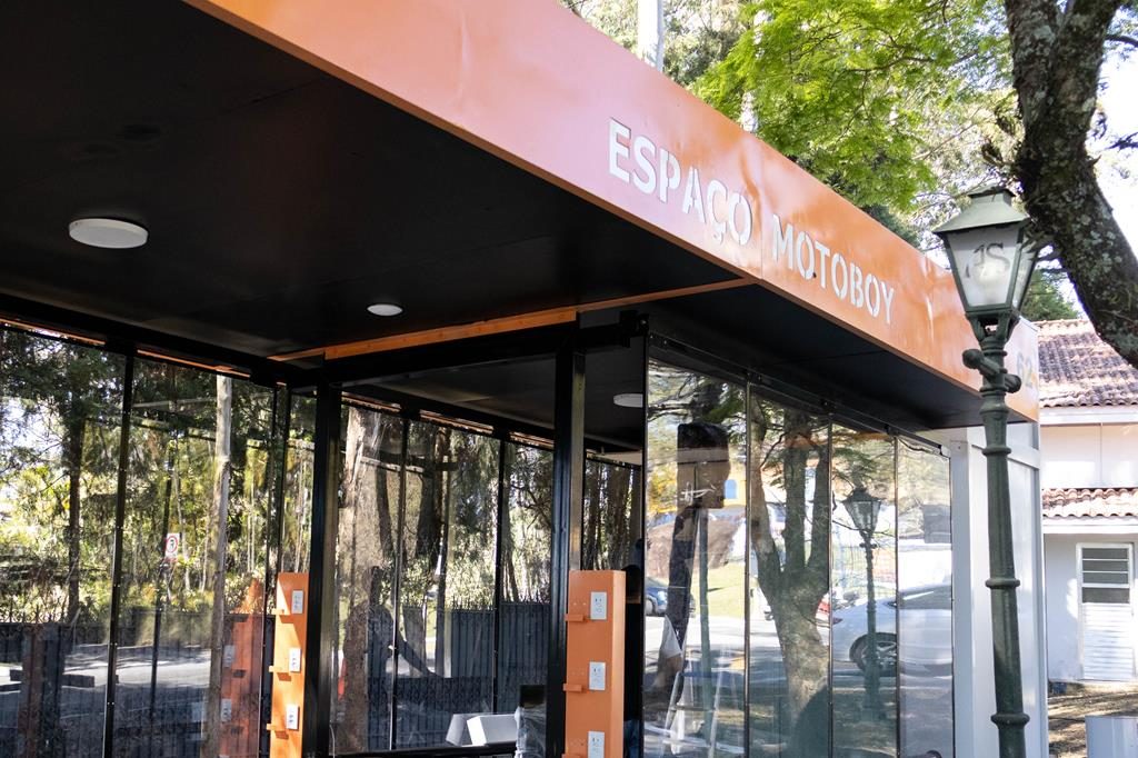 Prefeitura de Barueri inaugura 4º Espaço Motoboy na Aldeia da Serra