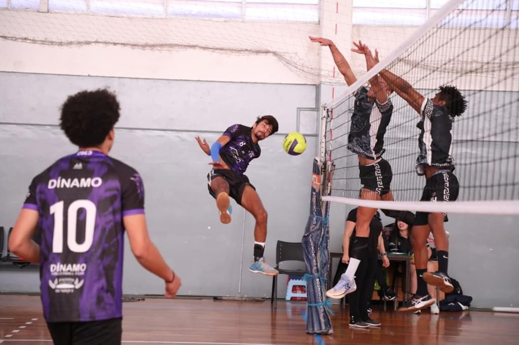 Finais do vôlei amador de Barueri acontecem no dia 16 de agosto